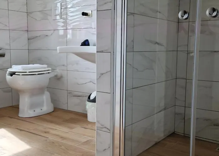 Aria E Sole Alojamento de Acomodação e Pequeno-almoço 3*