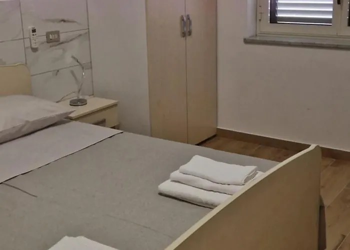 Aria E Sole לינה וארוחת בוקר Caulonia